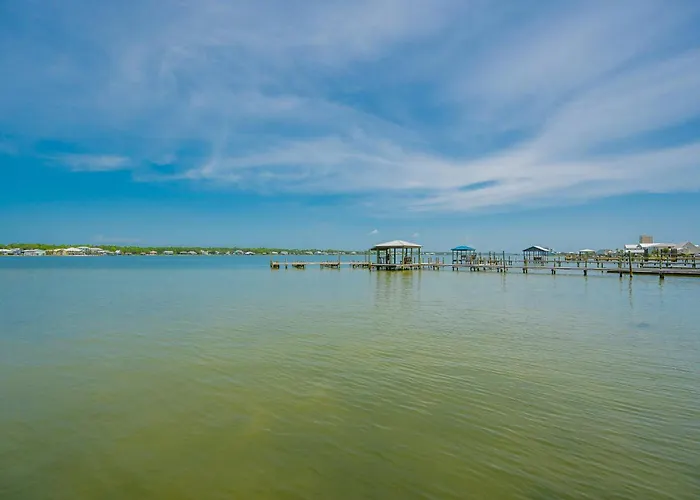Surf & Racquet 202b Apartment Gulf Shores